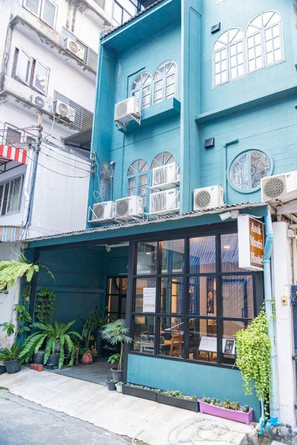 Asok Montri Hostel Bangkok Ngoại thất bức ảnh